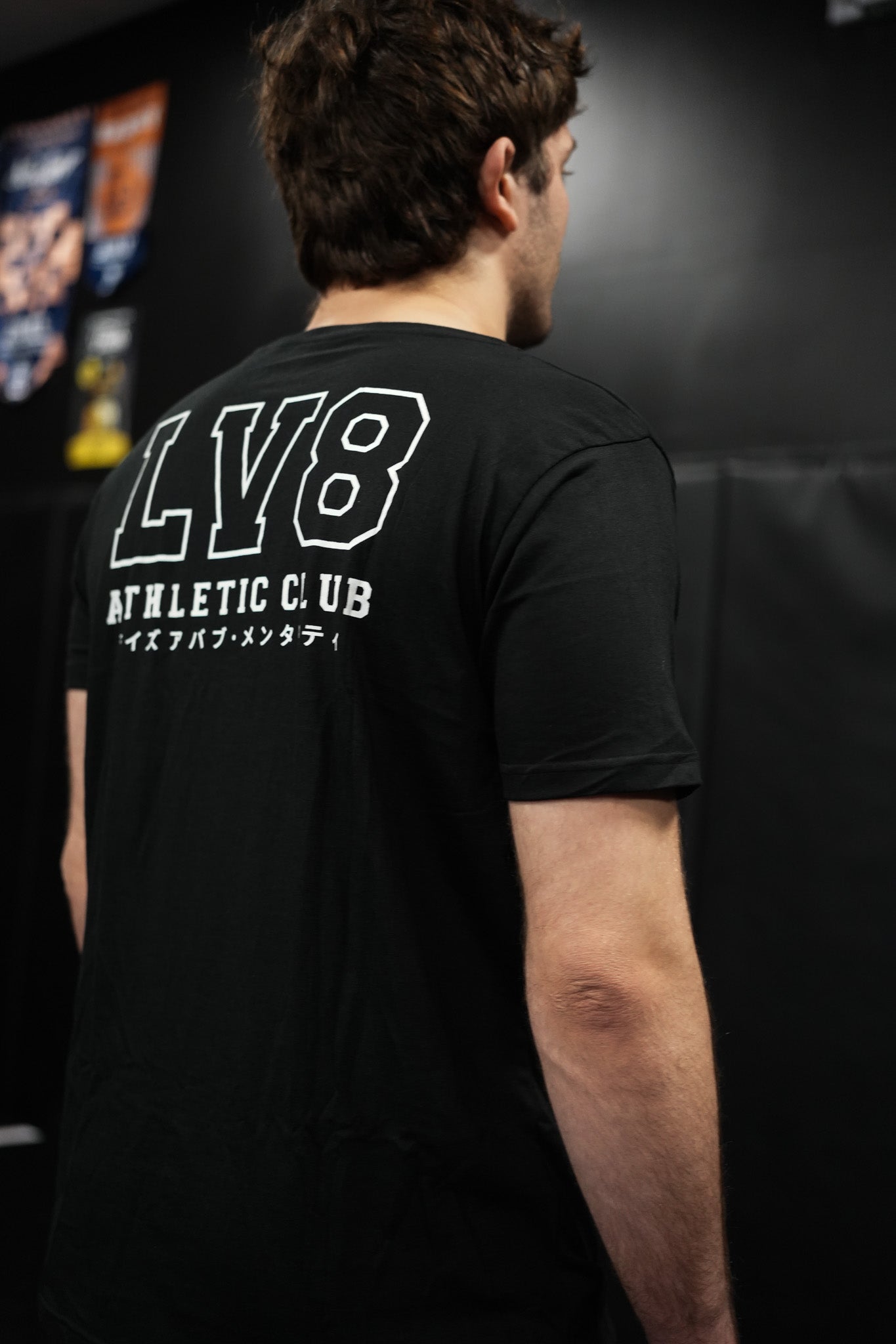 LV8 - Base Tee (unisex)